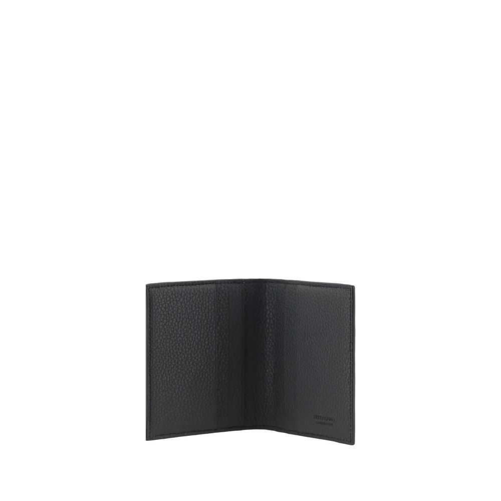 Grained Leather Bifold Wallet