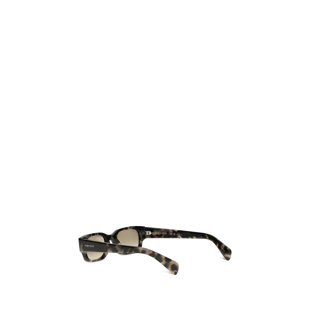 Glossy Black Tortoiseshell Acetate Panthos Sunglasses
