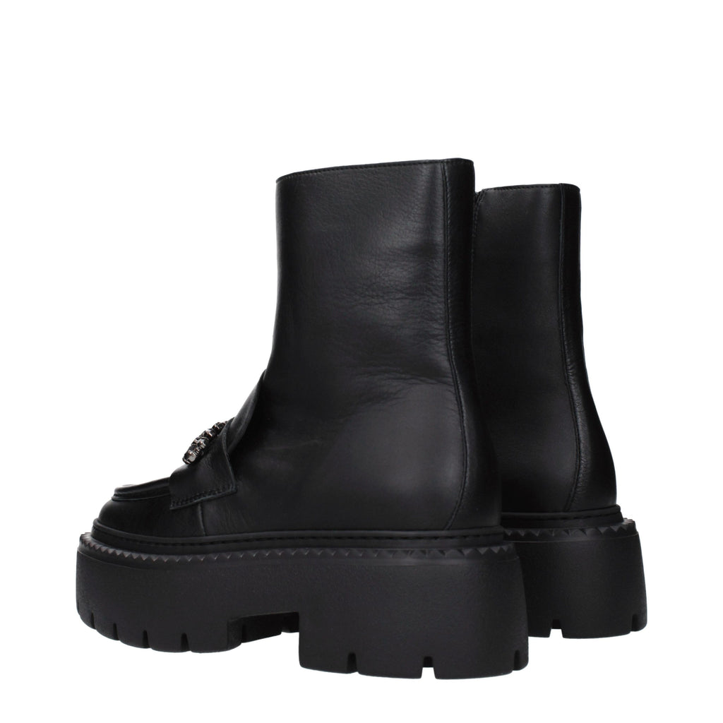 Bryer Flat Black Leather Ankle Boots