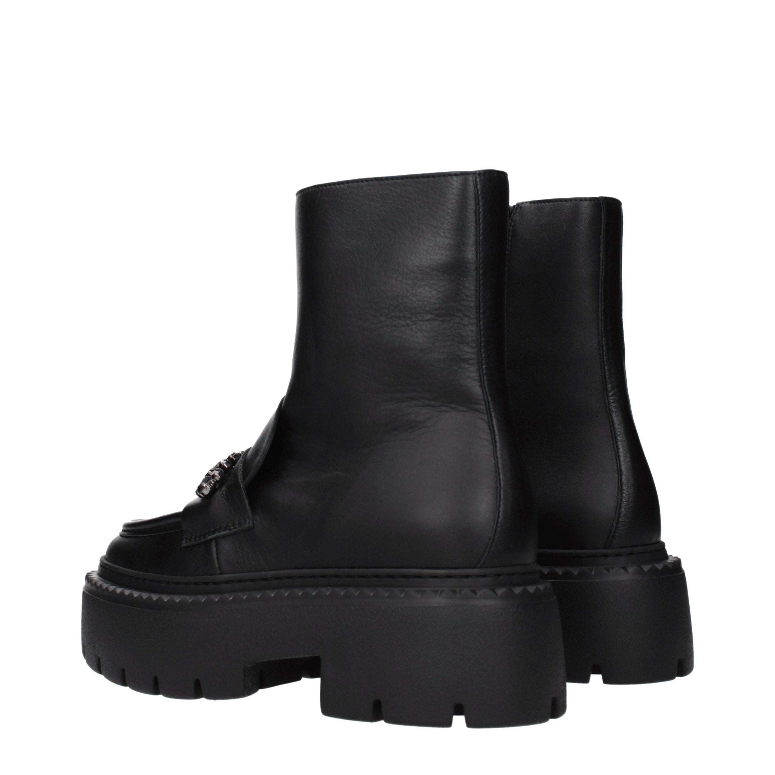 Bryer Flat Black Leather Ankle Boots
