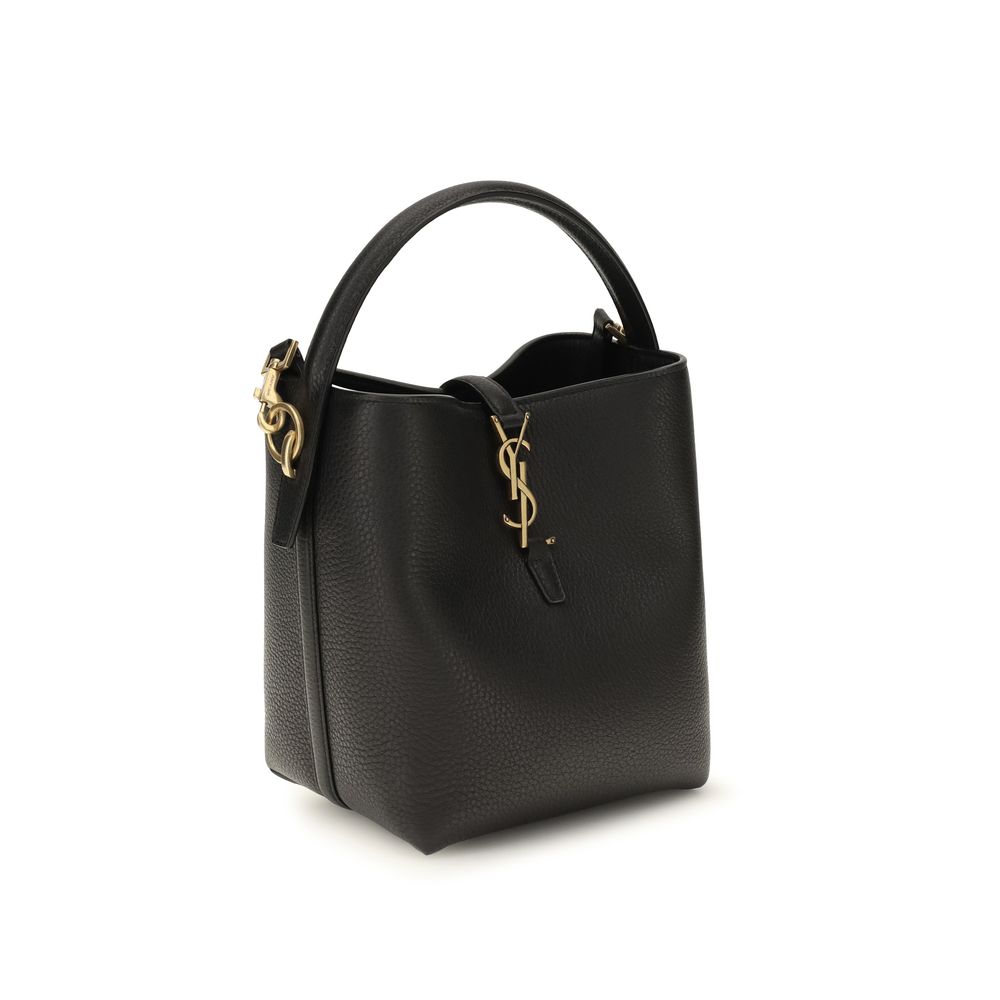 Grained Leather Le 37 Bucket Bag