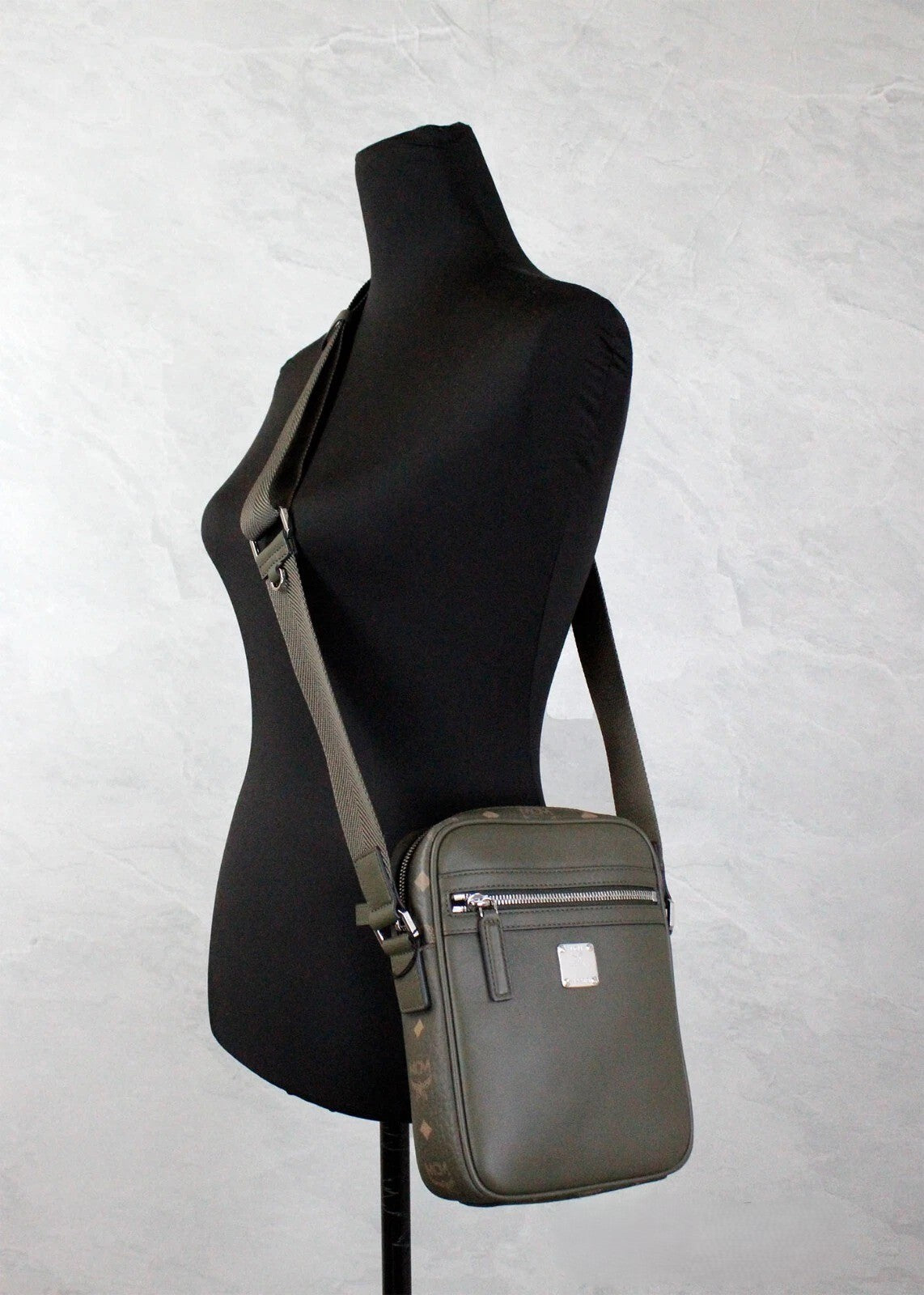 Visetos Mixed Leather Camera Crossbody Bag