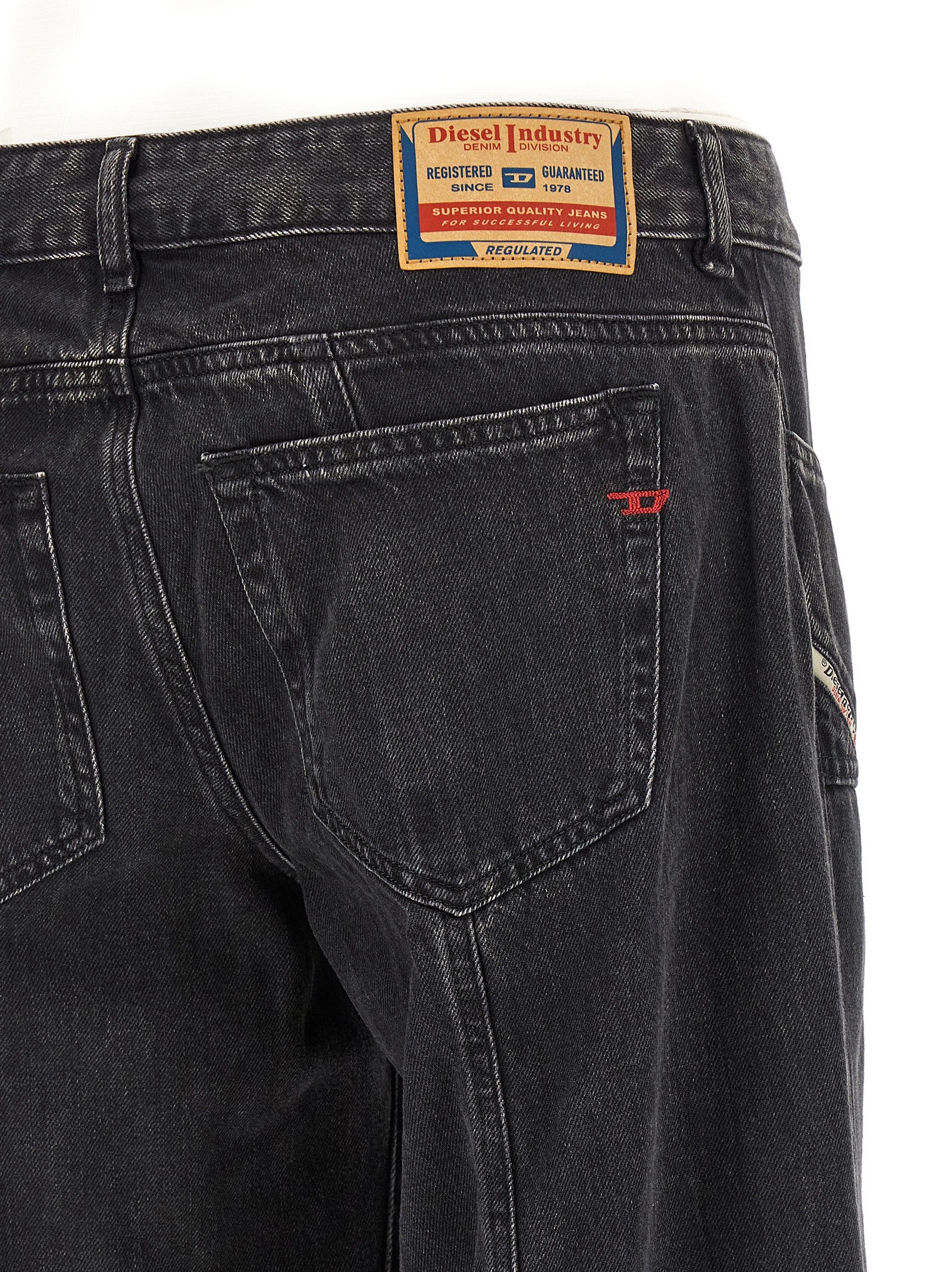Black Cotton-Lyocell Wide Leg D-Akii Jeans
