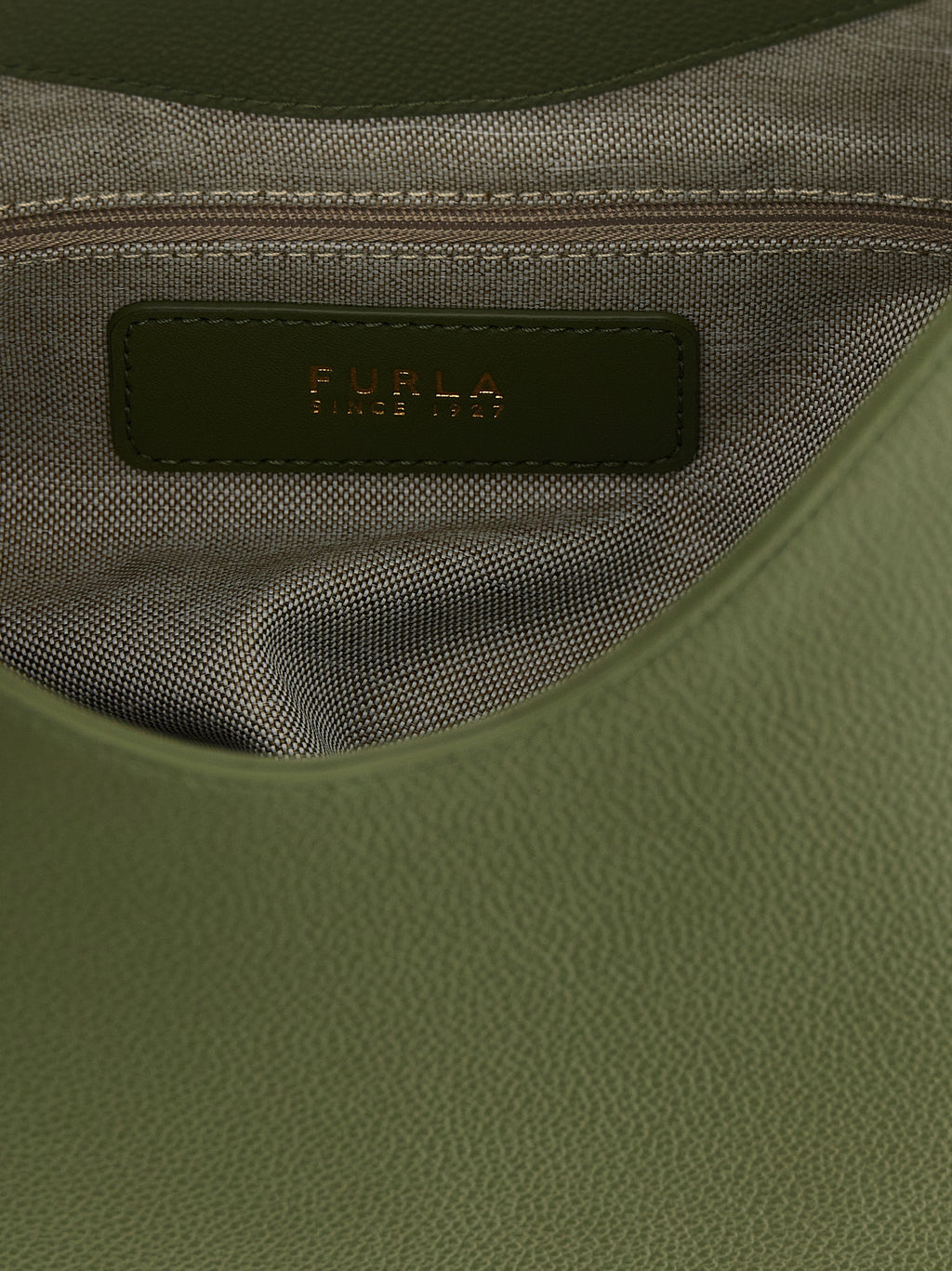 Calfskin Goccia Shoulder Bag