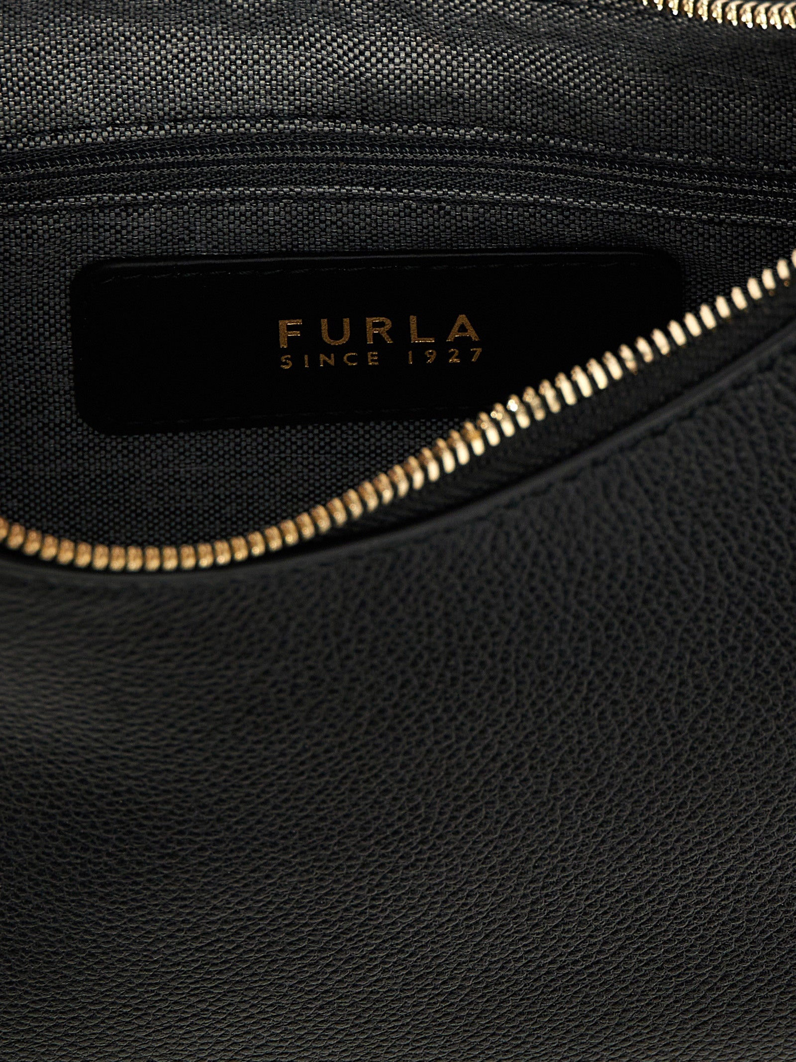 Hammered Leather Goccia Small Shoulder Bag