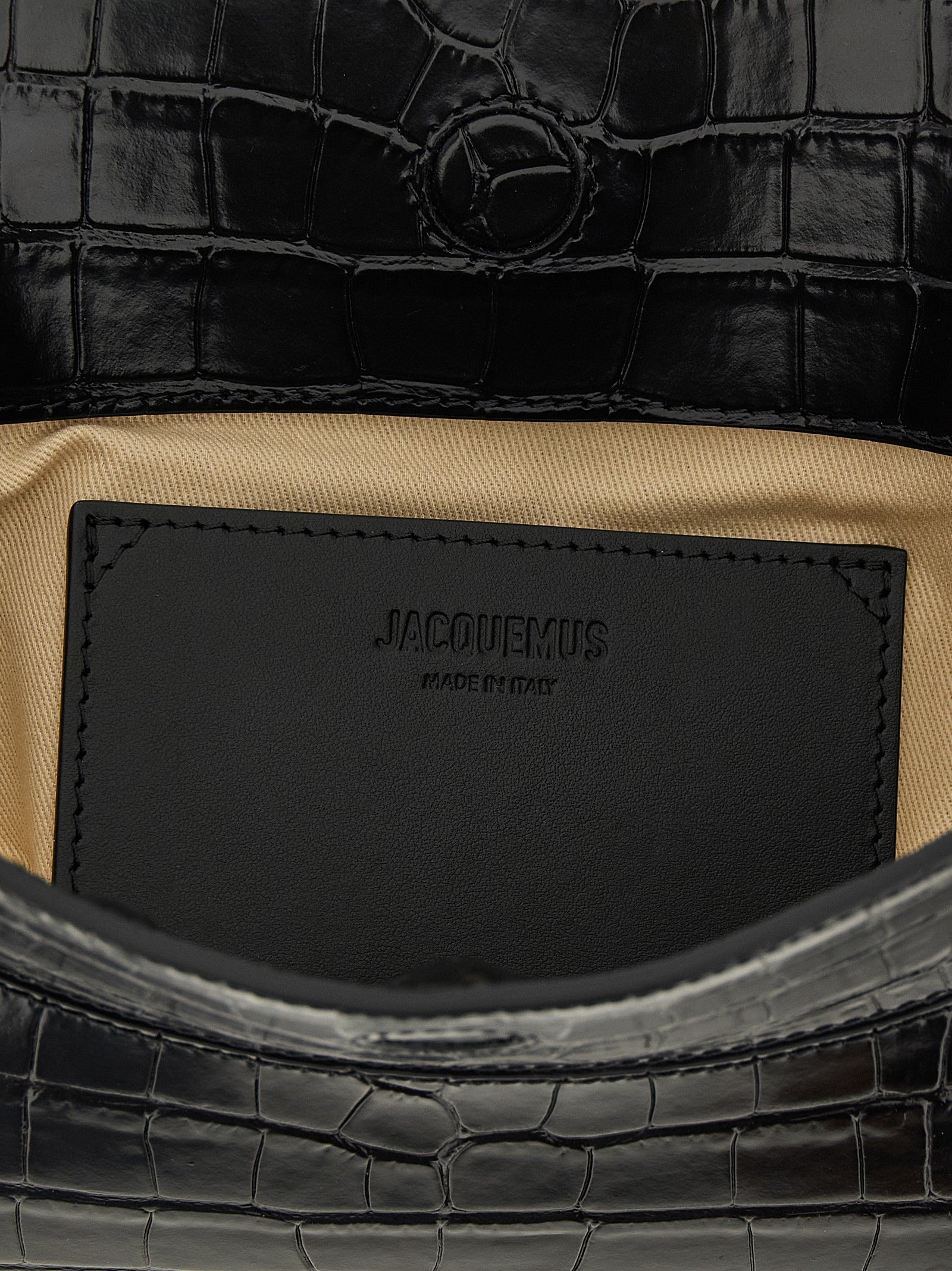 Calfskin La Pochette Ovalo Shoulder Bag