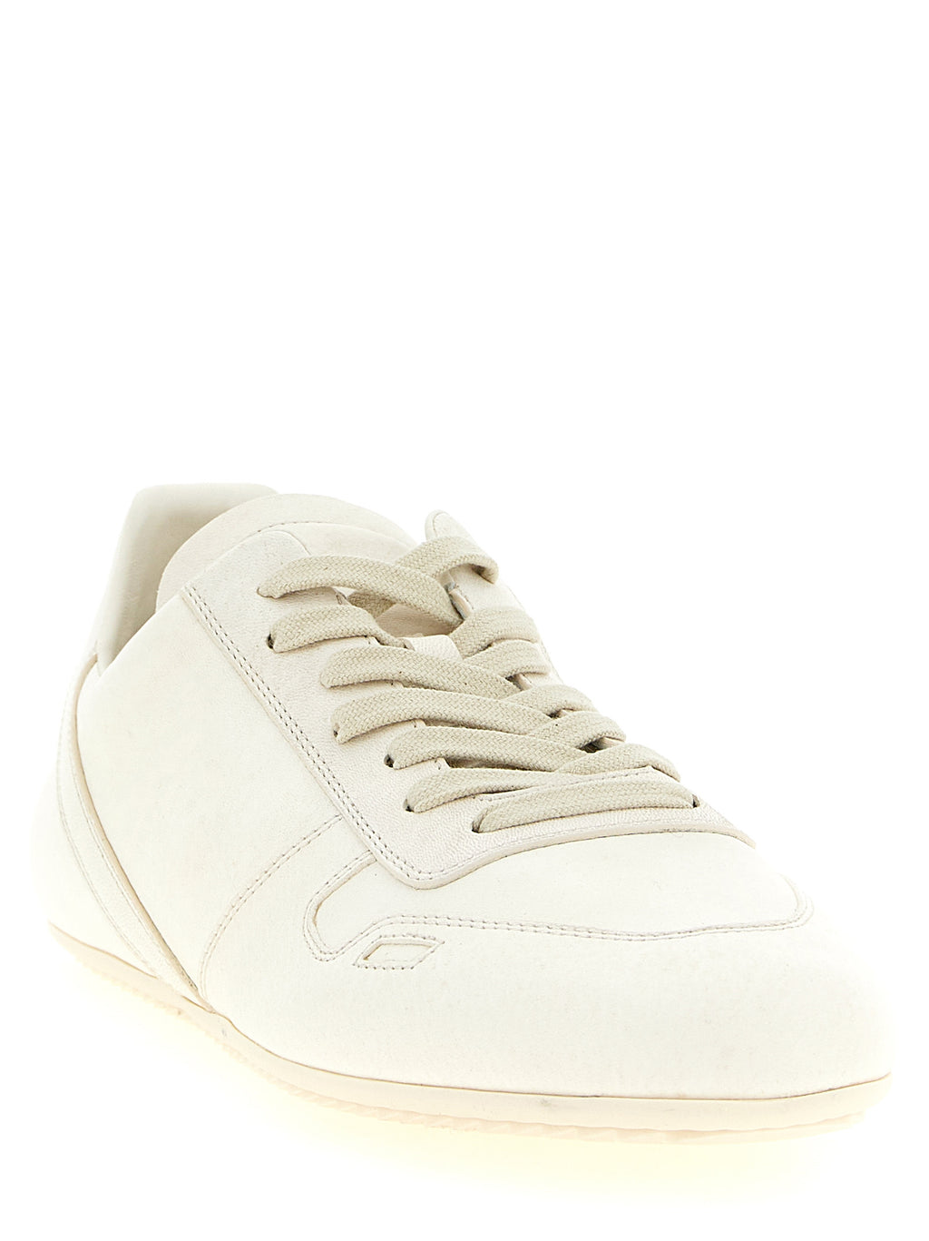 Minimal Sneak White Lamb Leather Low Top Sneakers