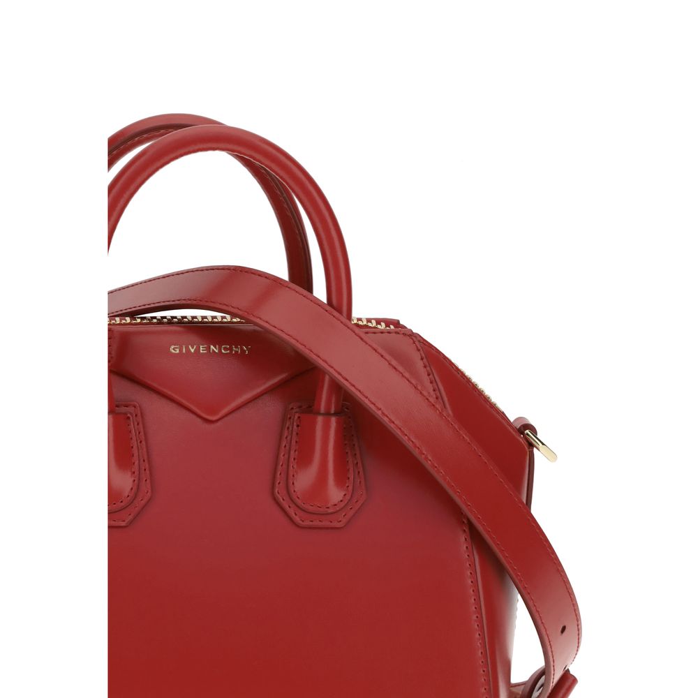 Calfskin Antigona Mini Handbag
