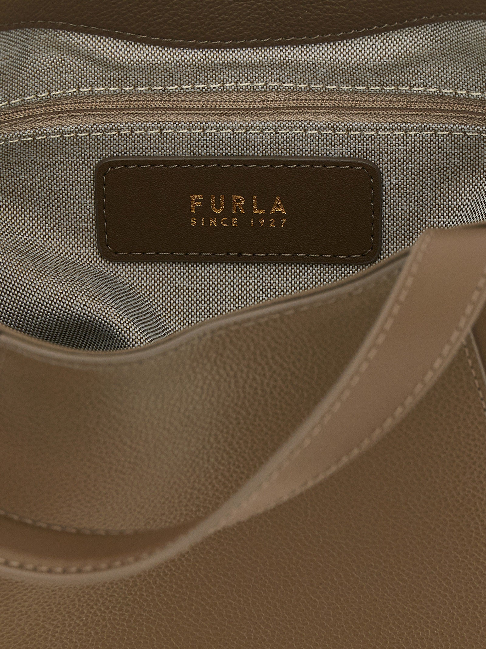 Calfskin Goccia S Tote