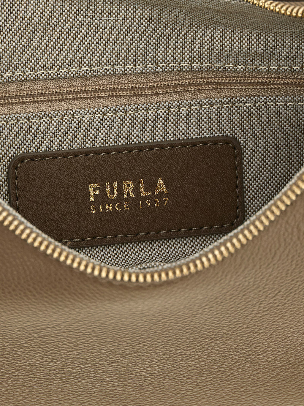 Beige Calfskin Goccia S Shoulder Bag