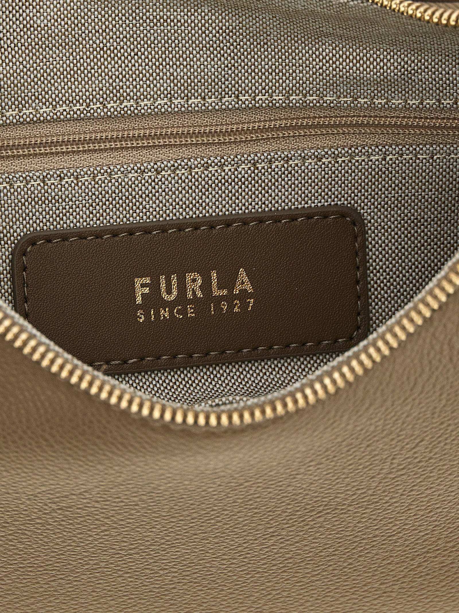 Beige Calfskin Goccia S Shoulder Bag