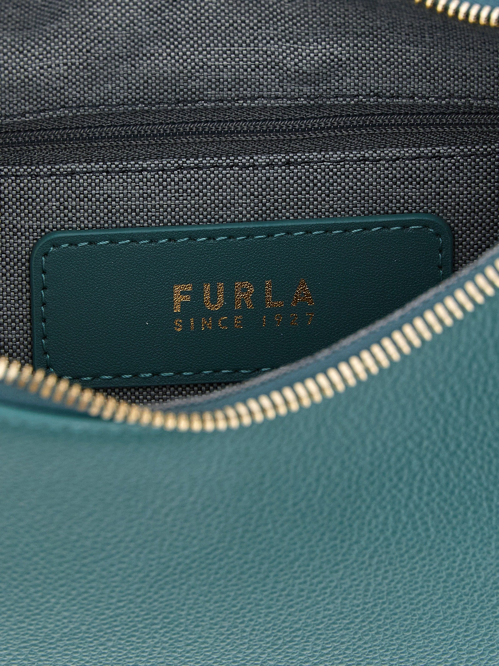 Goccia S Green Calfskin Shoulder Bag