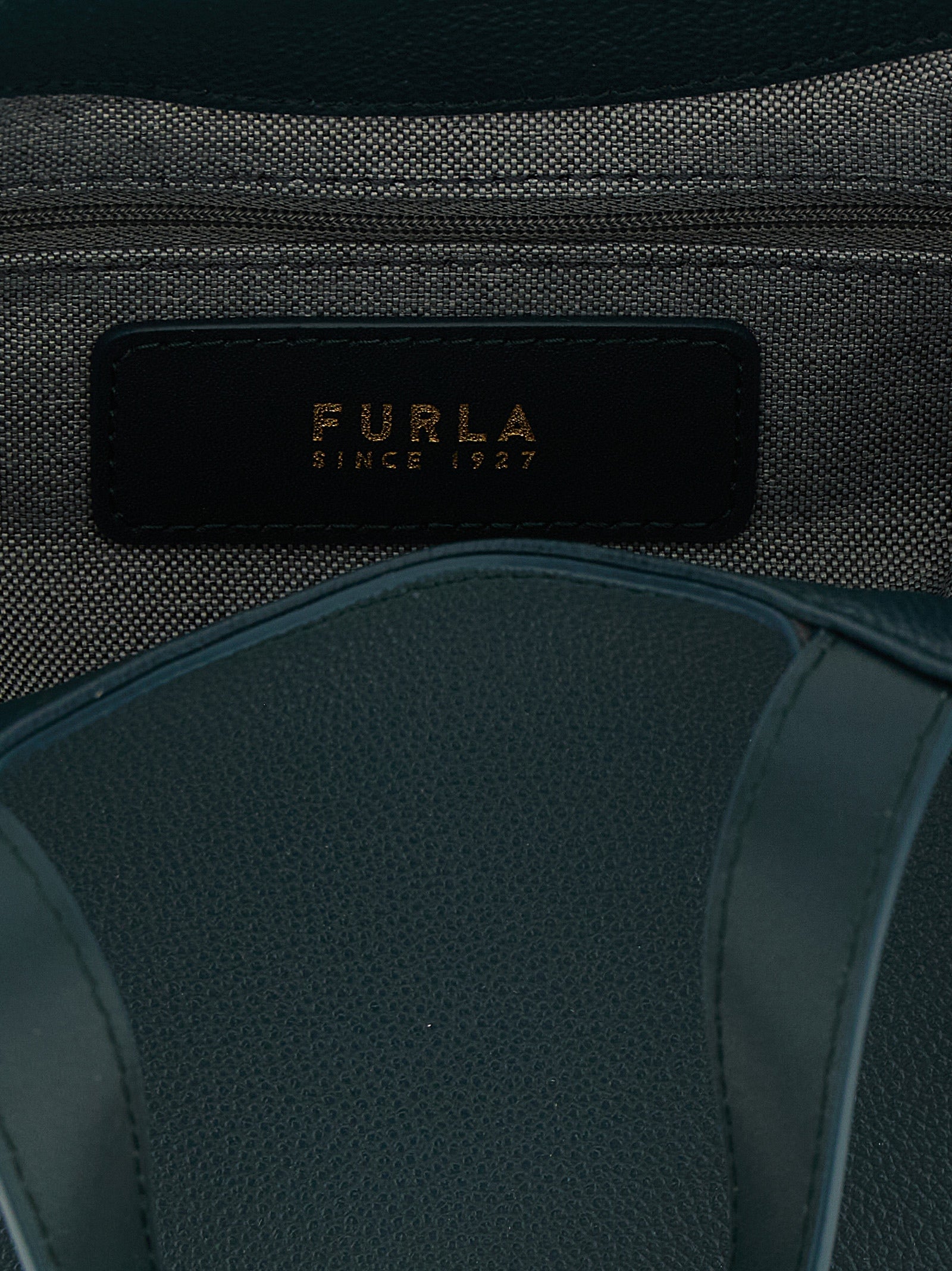 Calfskin Goccia S Tote Bag