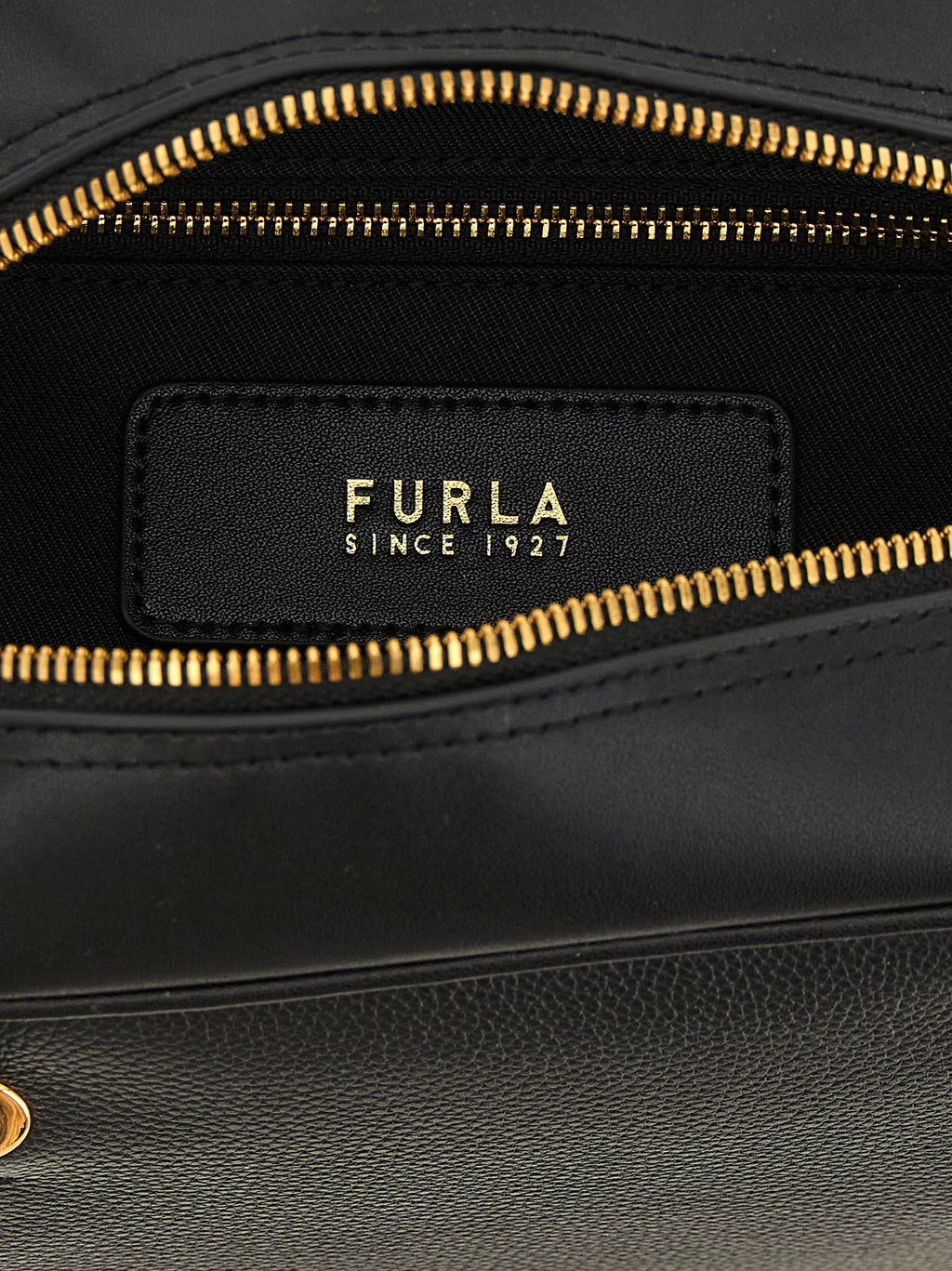 Calfskin Poppy M Handbag