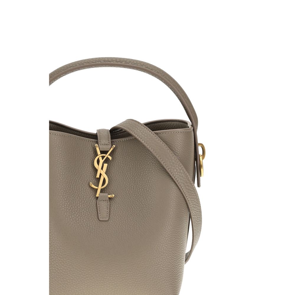 Calfskin Le 37 Bucket Bag
