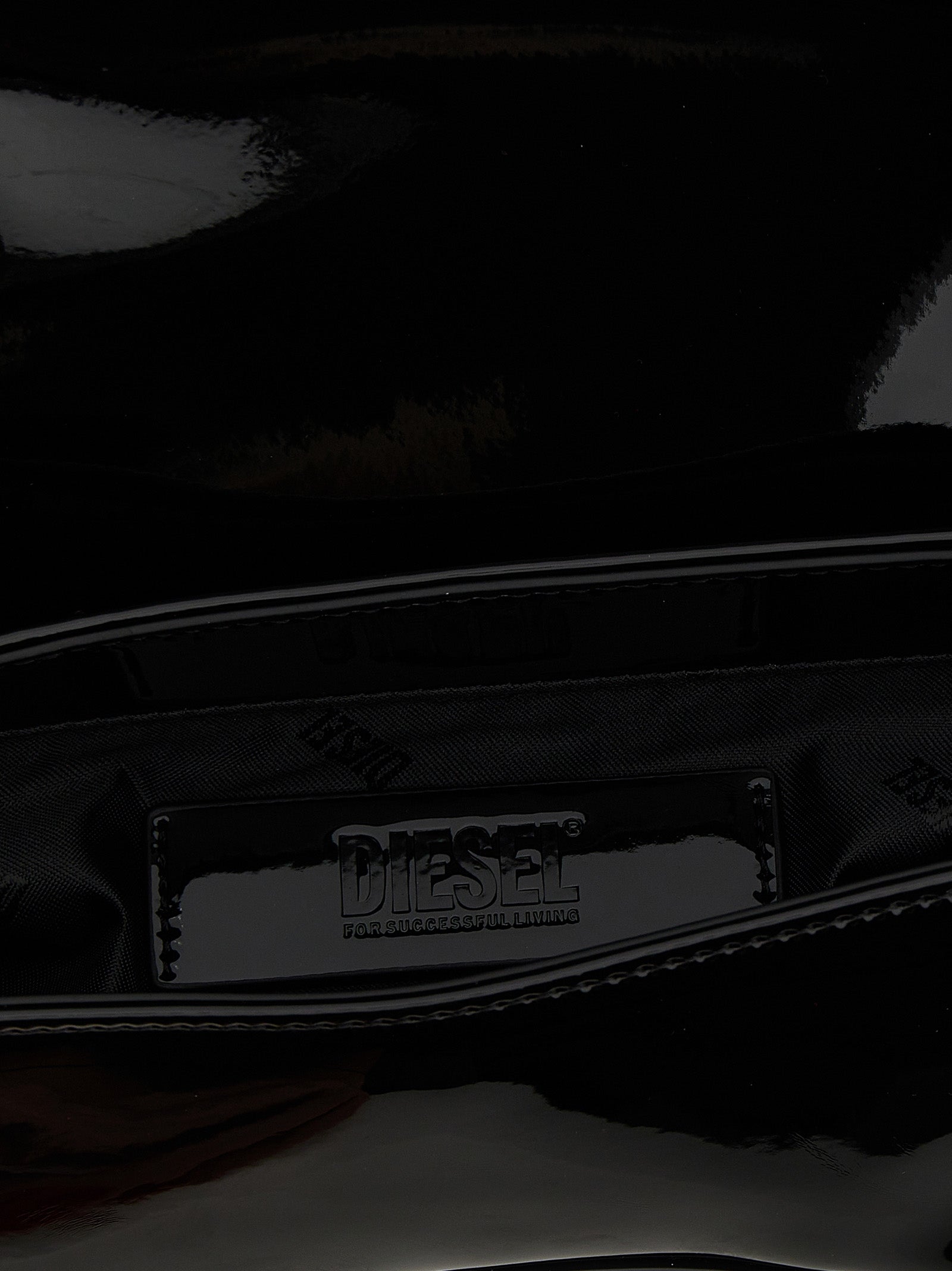 Shiny Polyurethane Play Crossbody