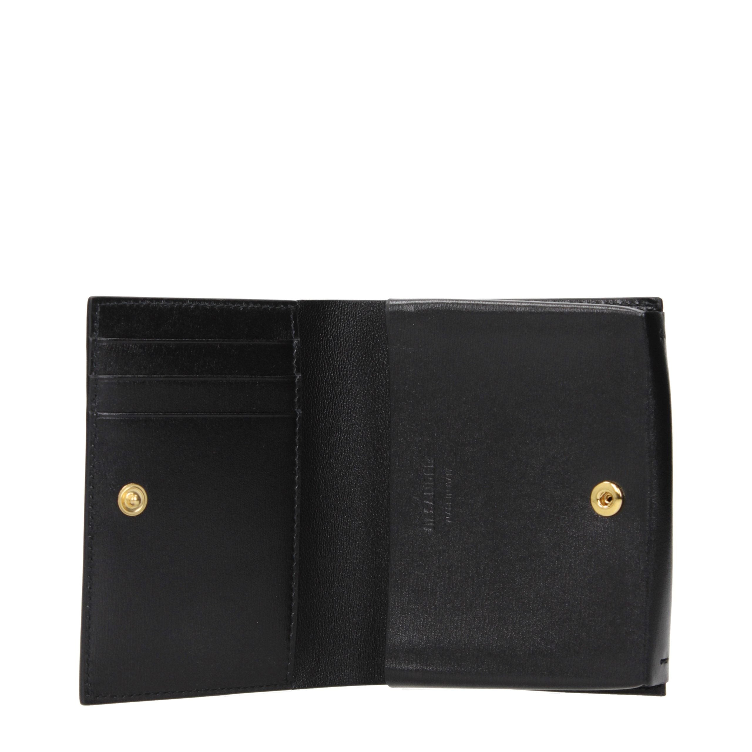 Sleek Black Leather Cardholder