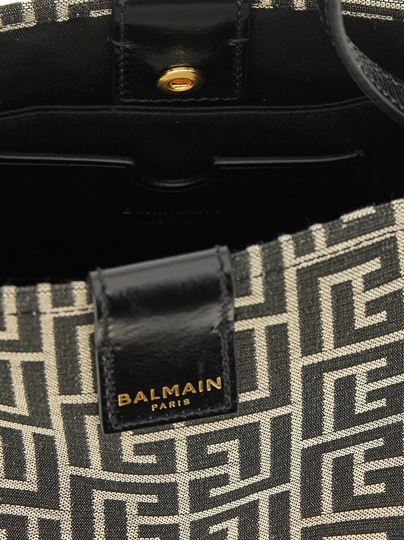 Bicolor Cotton Release Bucket Bag