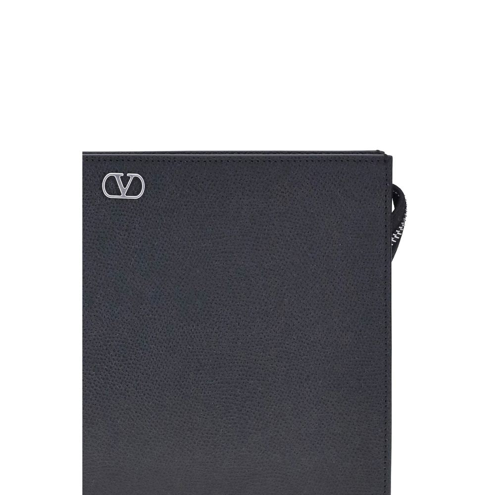 Grained Calfskin VLogo Signature Pouch