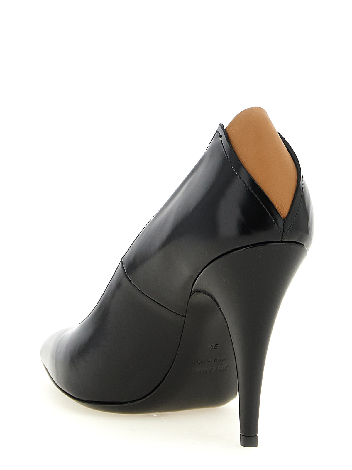 Alma Calfskin Black Pumps