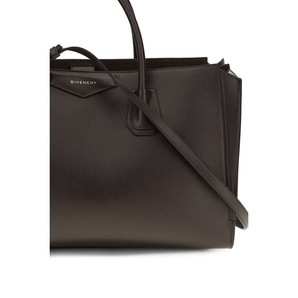 Calf Leather Antigona Shoulder Bag